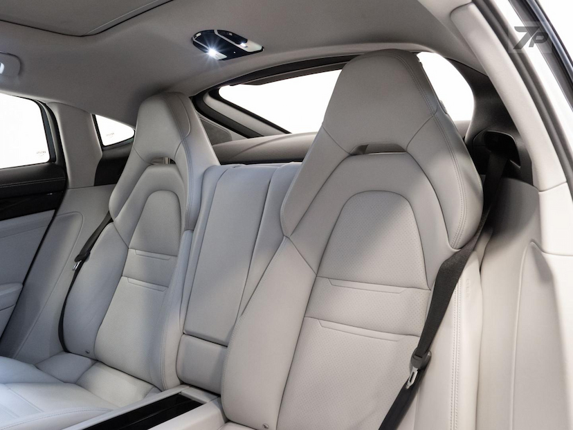 Foto do veículo PORSCHE PANAMERA  4EHYB 2018 48.573 KM 449.000,00