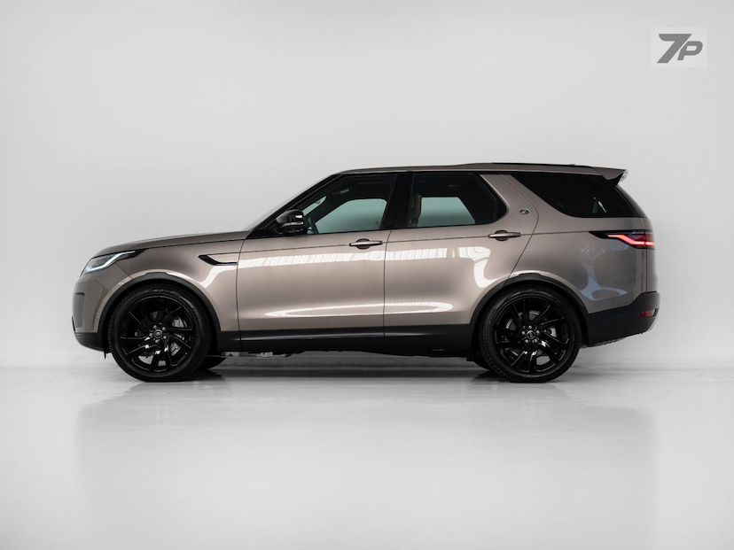 Foto do veículo LAND ROVER DISCOVERY DISC D300 HSE 2022 32.655 KM 399.000,00