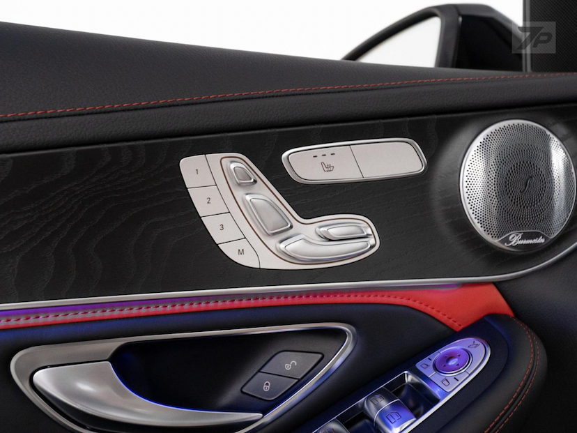 Foto do veículo MERCEDES-BENZ GLC 63 AMG  CO 2020 15.914 KM 489.000,00