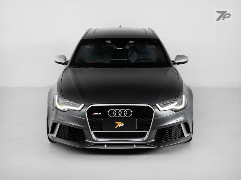 Foto do veículo AUDI RS6  AVANT 4.0TFSI 2014 54.670 KM 328.500,00
