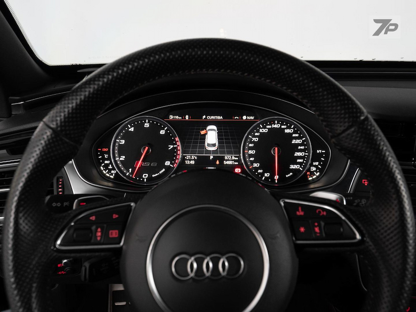 Foto do veículo AUDI RS6  AVANT 4.0TFSI 2014 54.670 KM 328.500,00