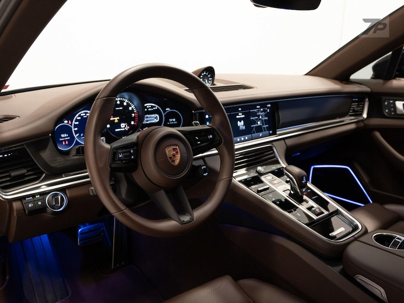 Foto do veículo PORSCHE PANAMERA  4 PLAT.EDT 2.9 462CV (HÍBRIDO) 2022 13.356 KM 625.000,00