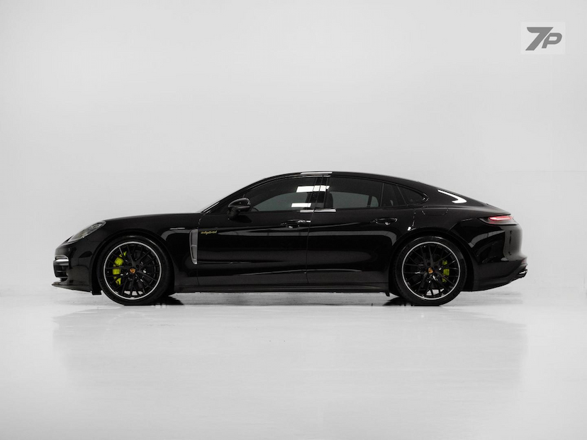Foto do veículo PORSCHE PANAMERA  4 PLAT.EDT 2.9 462CV (HÍBRIDO) 2022 13.356 KM 625.000,00