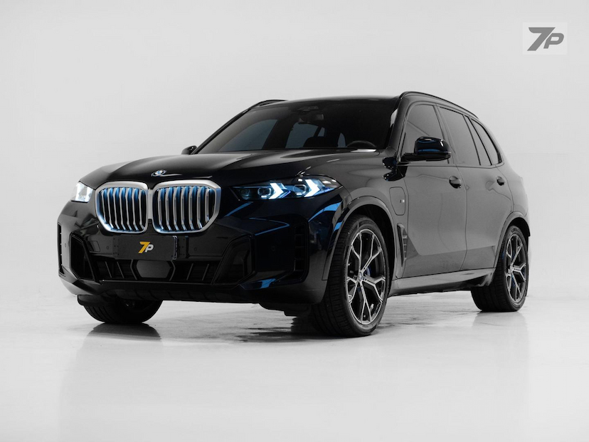 Foto do veículo BMW X5  XDRIVE 50E 3.0 M SPORT AUT. (HIBRIDO) 2024 16.852 KM 574.500,00