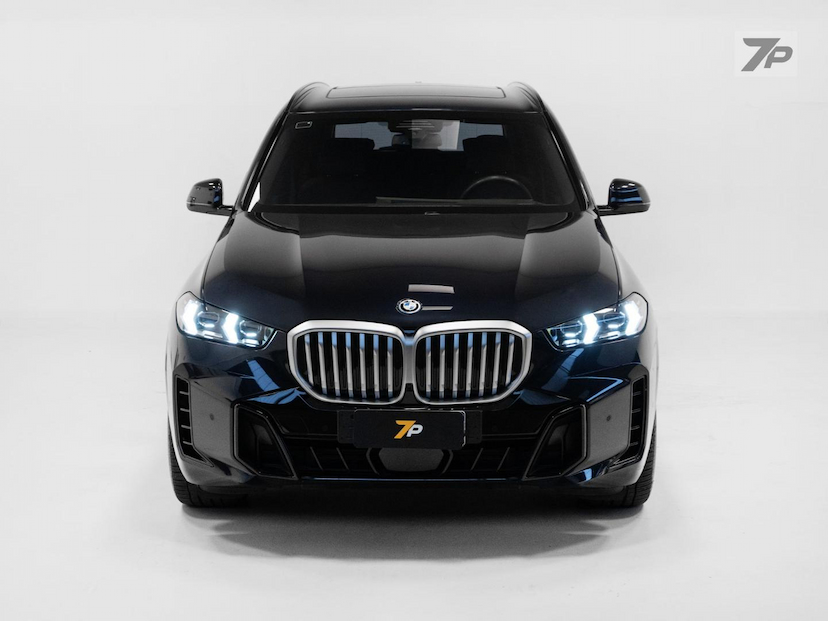 Foto do veículo BMW X5  XDRIVE 50E 3.0 M SPORT AUT. (HIBRIDO) 2024 16.852 KM 574.500,00