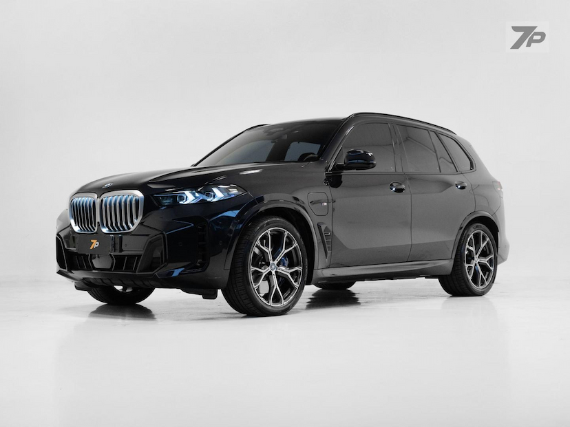 Foto do veículo BMW X5  XDRIVE 50E 3.0 M SPORT AUT. (HIBRIDO) 2024 16.852 KM 574.500,00