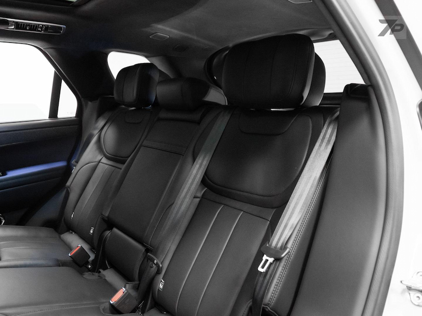 Foto do veículo LAND ROVER RANGE ROVER AUTOBIOGRAPHY  3.0 PHEV 2025 12.460 KM 989.000,00
