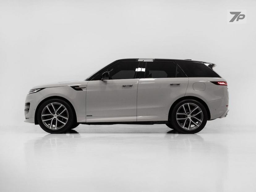 Foto do veículo LAND ROVER RANGE ROVER AUTOBIOGRAPHY  3.0 PHEV 2025 12.460 KM 989.000,00