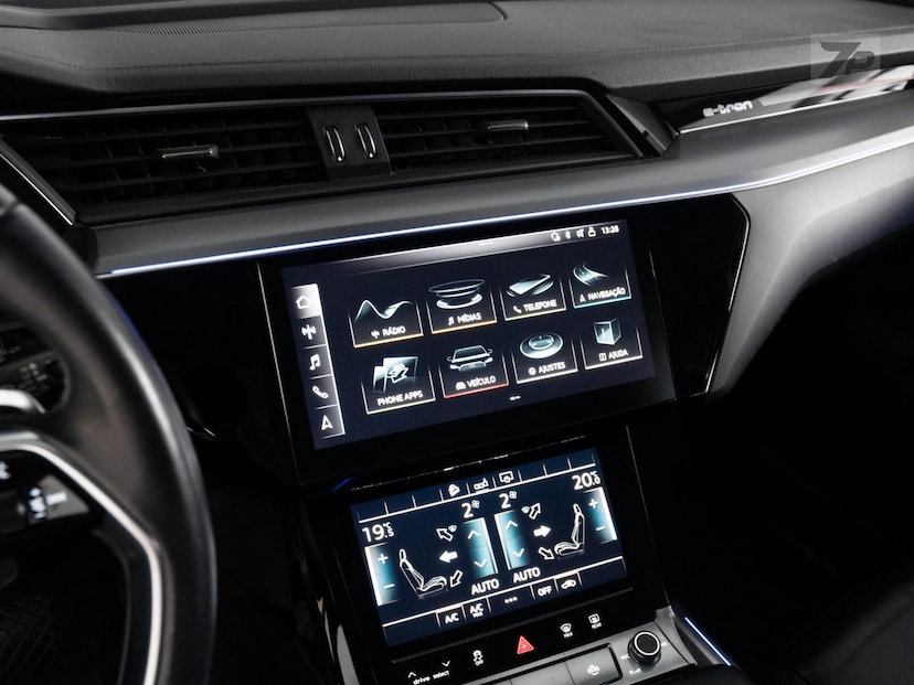 Foto do veículo AUDI E-TRON E TRON SPB 2020 43.900 KM 249.800,00
