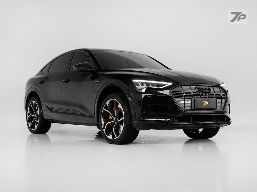 Foto do veículo AUDI E-TRON E TRON SPB 2020 43.900 KM 249.800,00
