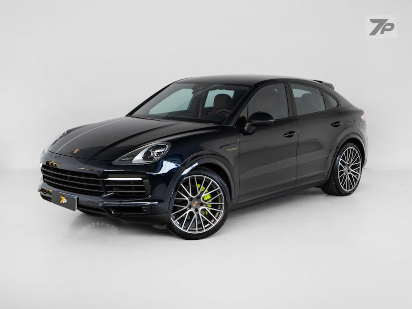 Foto do veículo PORSCHE CAYENNE  CP PHE 2023 5.290 KM 615.000,00
