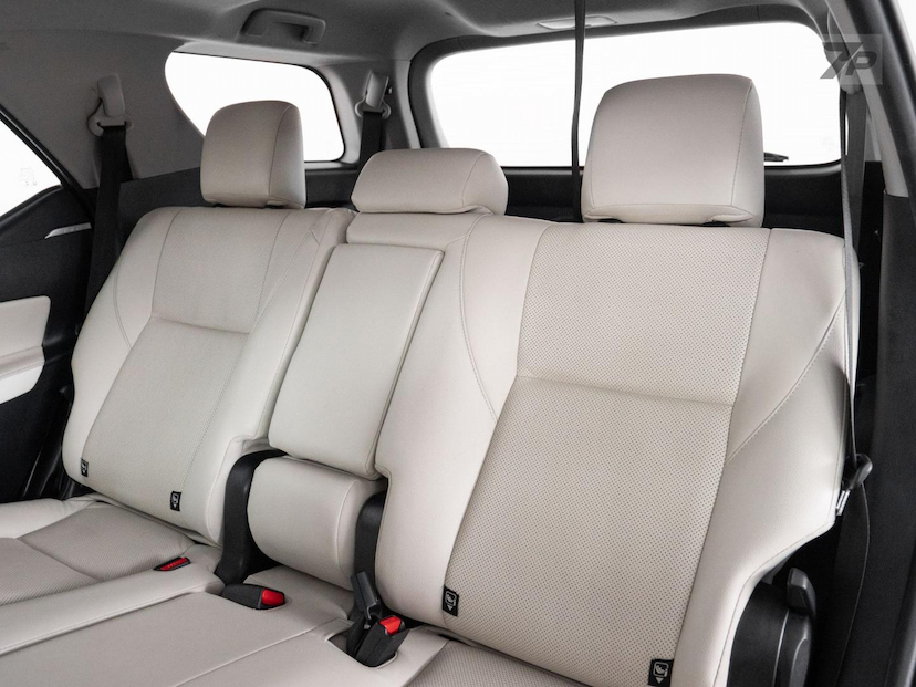 Foto do veículo TOYOTA HILUX  SWDMDA4JD 2019 173.105 KM 229.000,00