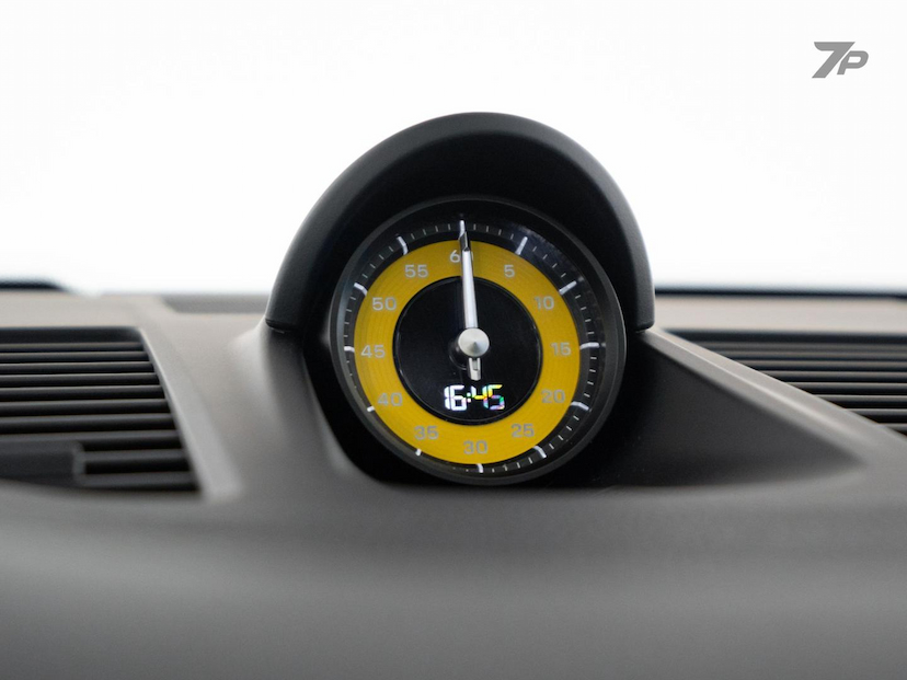 Foto do veículo PORSCHE 911  CARRERA 2025 600 KM 948.000,00