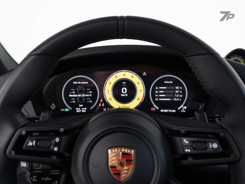 Foto do veículo PORSCHE 911  CARRERA 2025 600 KM 948.000,00