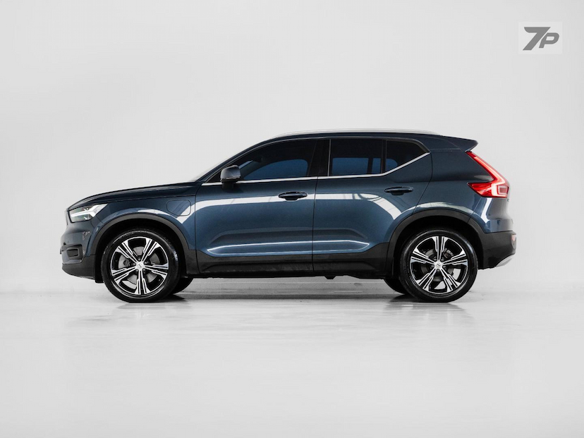 Foto do veículo VOLVO XC40  T5H INSCRIPTION 2022 33.643 KM 175.800,00