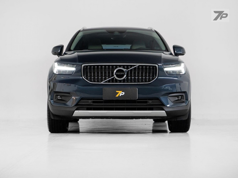 Foto do veículo VOLVO XC40  T5H INSCRIPTION 2022 33.643 KM 175.800,00