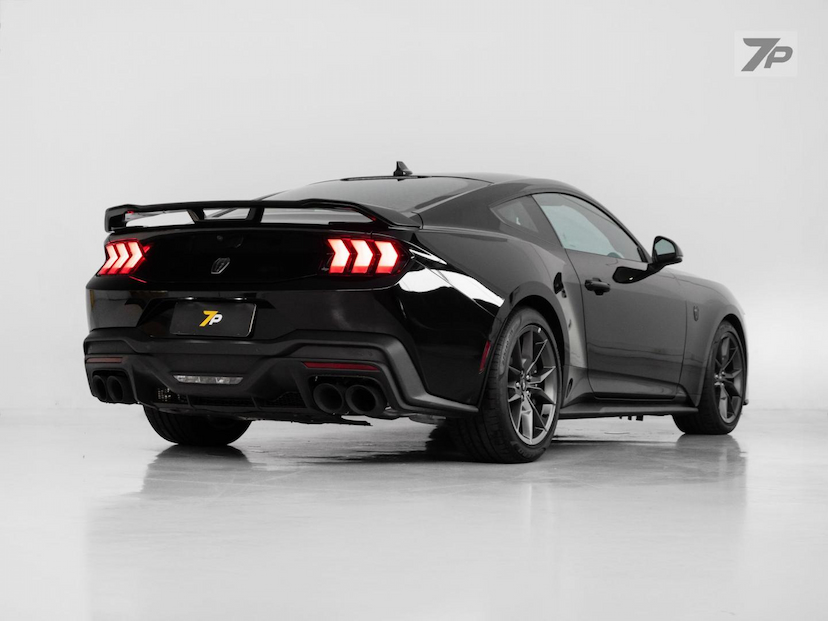 Foto do veículo FORD MUSTANG  DARK HORSE V8 5.0 2025 112 KM 639.000,00