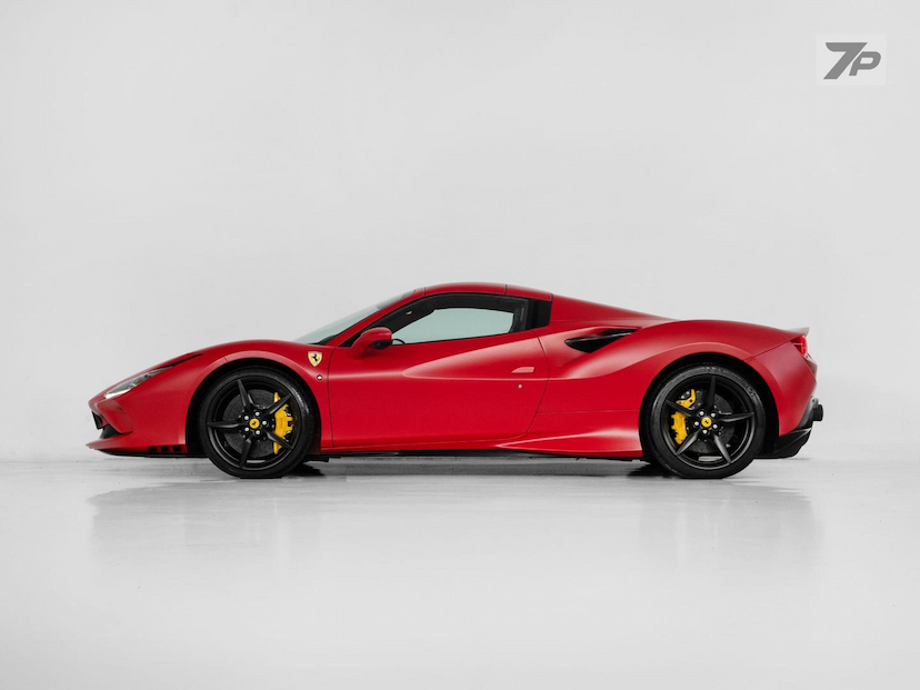 Foto do veículo FERRARI F8  SPIDER 2023 745 KM 6.650.000,00