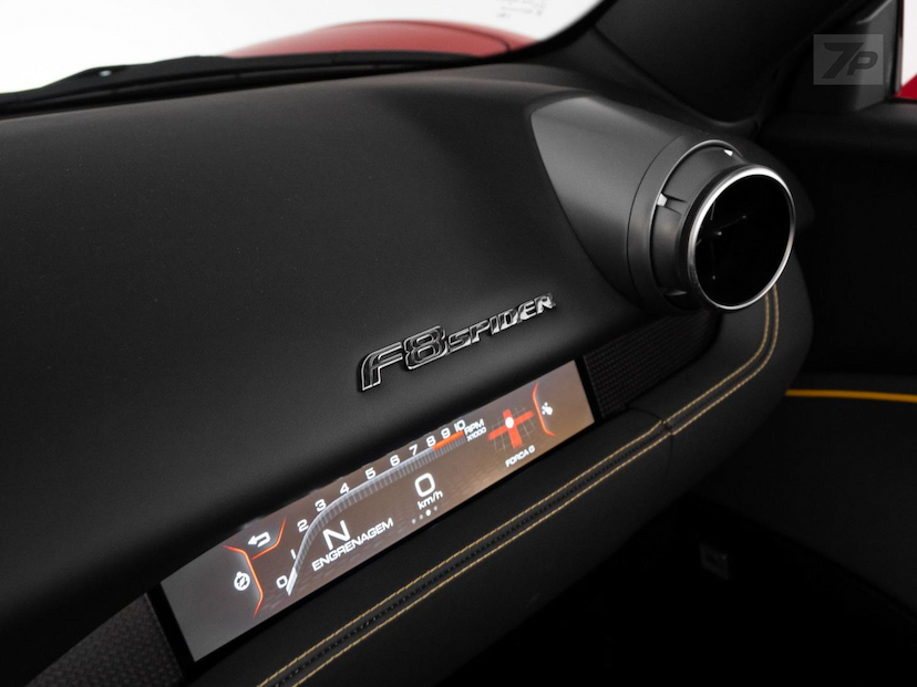 Foto do veículo FERRARI F8  SPIDER 2023 745 KM 6.650.000,00