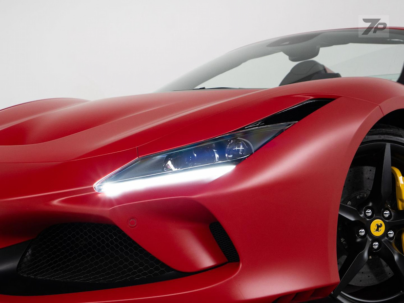 Foto do veículo FERRARI F8  SPIDER 2023 745 KM 6.650.000,00