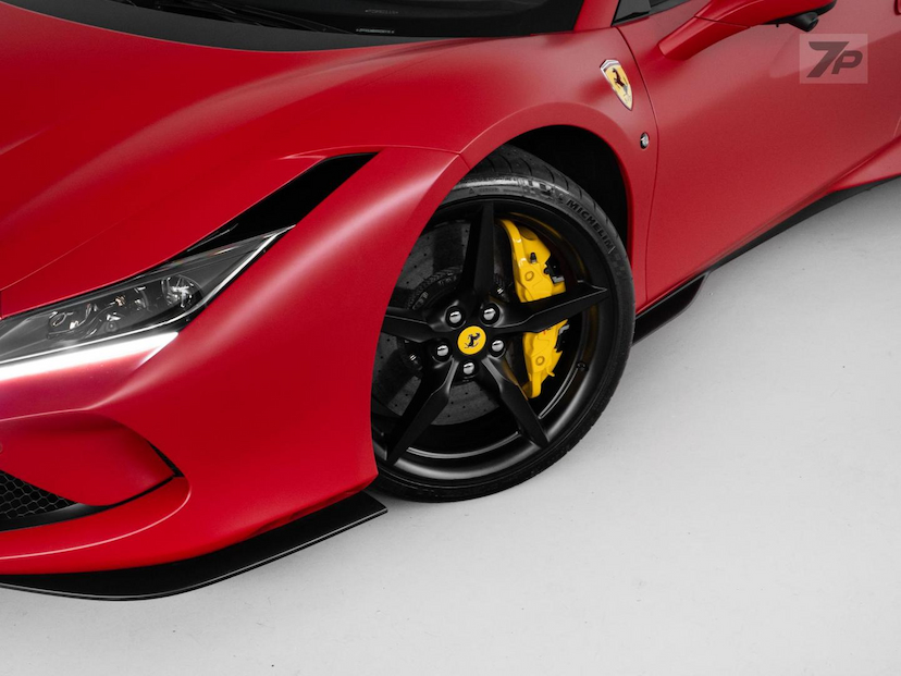 Foto do veículo FERRARI F8  SPIDER 2023 745 KM 6.650.000,00