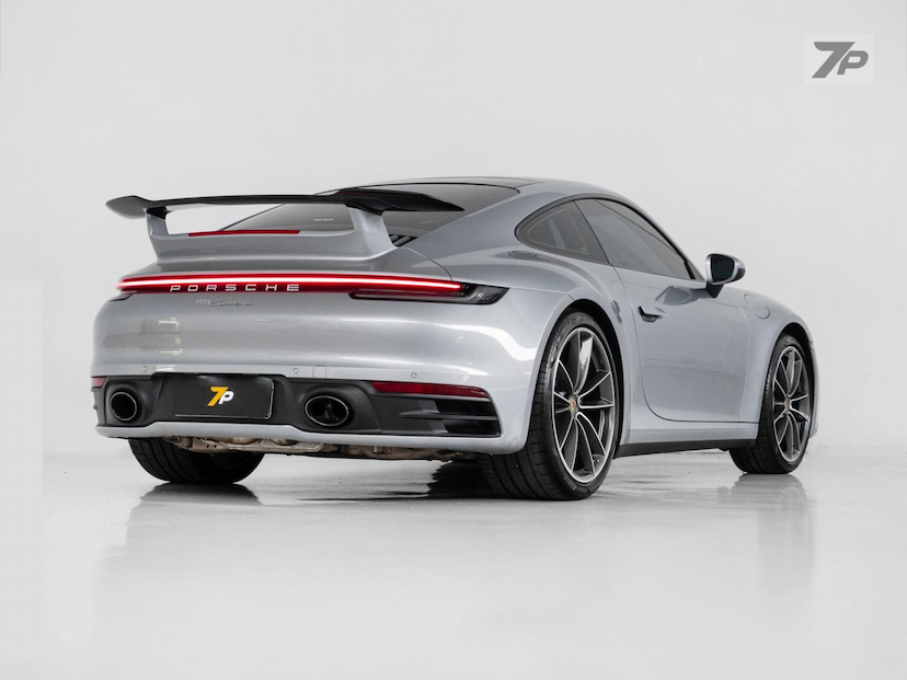 Foto do veículo PORSCHE 911  CARRERA 2021 10.197 KM 739.000,00