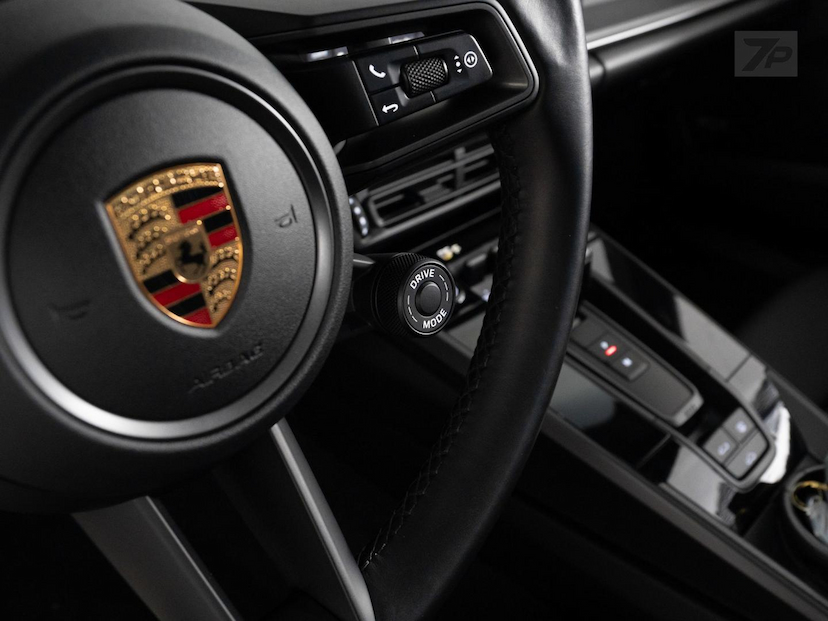 Foto do veículo PORSCHE 911  CARRERA 2021 10.197 KM 739.000,00