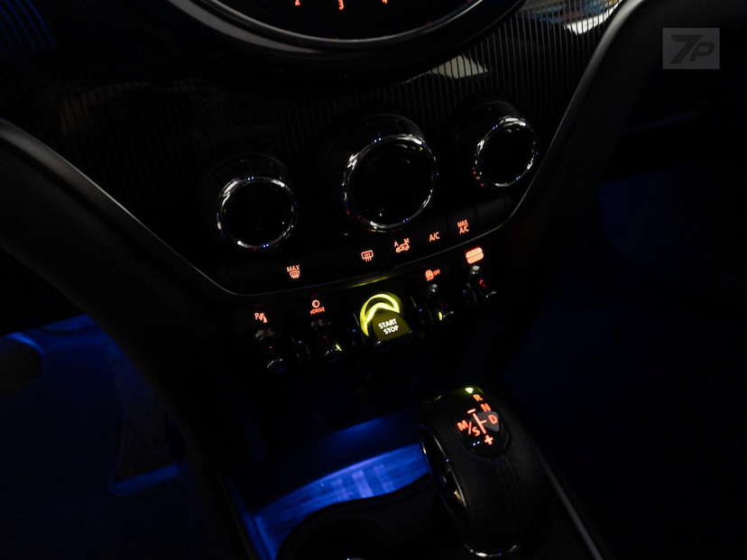 Foto do veículo MINI COUNTRYMAN  PHEV 2023 12.885 KM 259.000,00