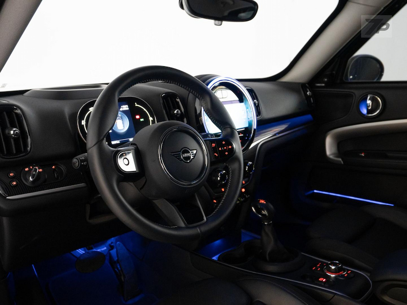 Foto do veículo MINI COUNTRYMAN  PHEV 2023 12.885 KM 259.000,00