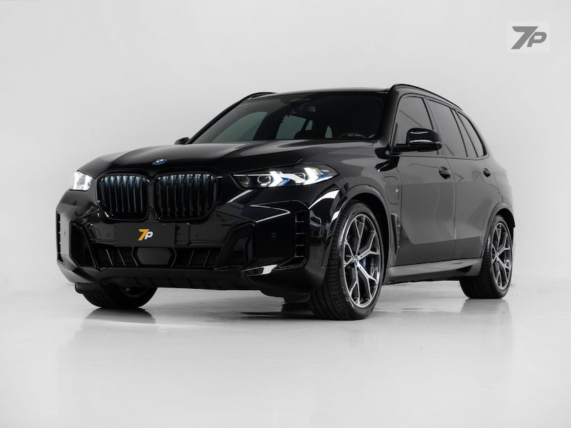 Foto do veículo BMW X5  XDRIVE50E MSP 2024 7.378 KM 579.500,00