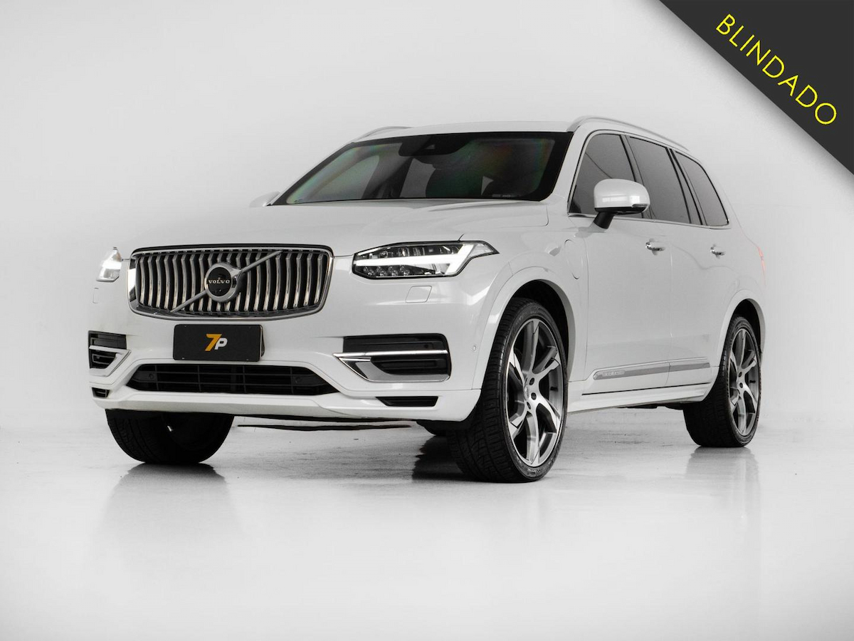Foto do veículo VOLVO XC90  T8 INSCRIPT 2021/2021 79.675 KM R$ 279.000,00
