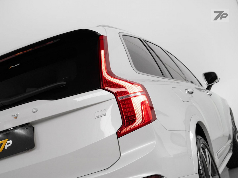 Foto do veículo VOLVO XC90  T8 INSCRIPT 2021 81.236 KM 279.500,00