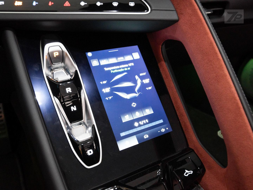 Foto do veículo MG CYBERSTER  77 KWH AWD 2026 4.275 KM 468.500,00