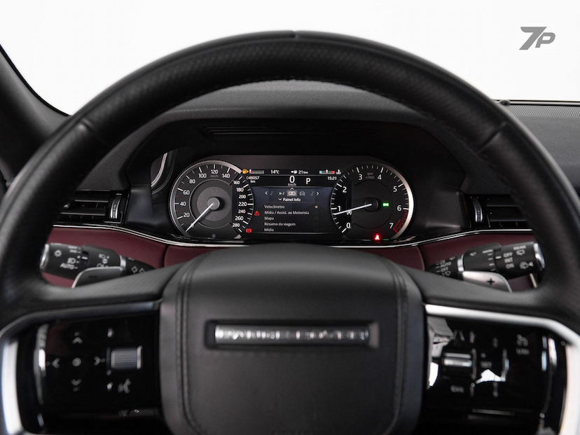 Foto do veículo LAND ROVER RANGE ROVER EVOQUE P250FF HSERD 2023 49.045 KM 239.000,00
