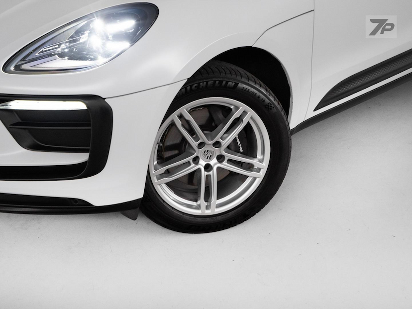 Foto do veículo PORSCHE MACAN  2025 3.906 KM 515.000,00