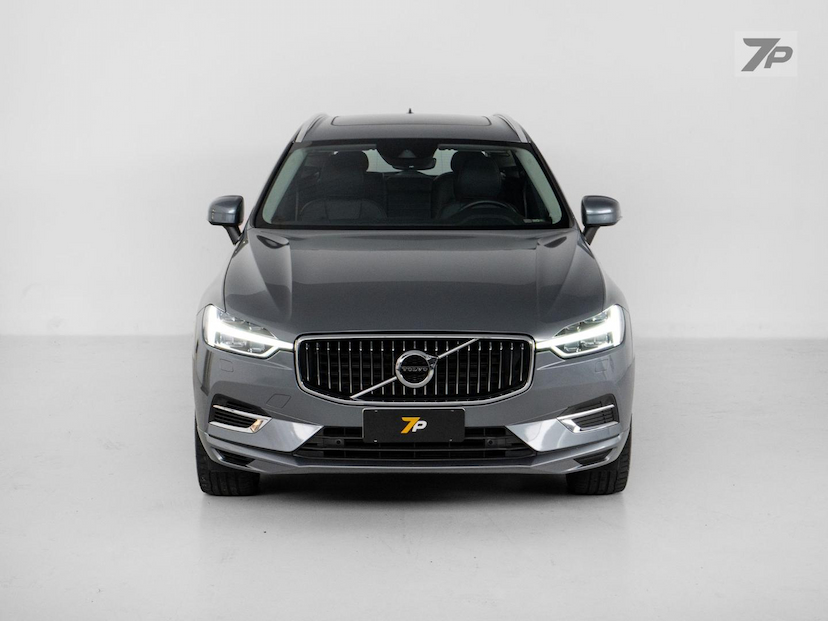 Foto do veículo VOLVO XC60  T8 INSCRIPT 2020 40.350 KM 189.000,00