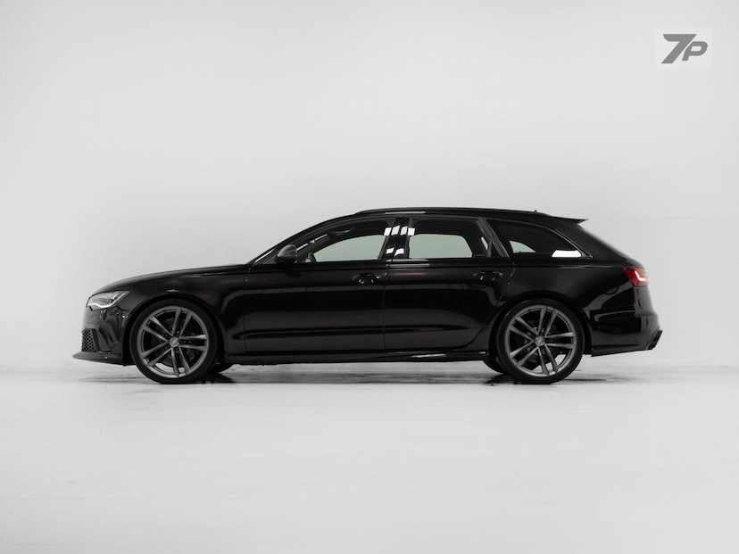 Foto do veículo AUDI RS6  AVANT 4.0TFSI 2015 72.342 KM 339.000,00