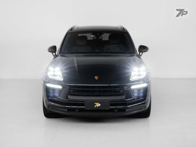 Foto do veículo PORSCHE MACAN  2024 21.567 KM 426.000,00