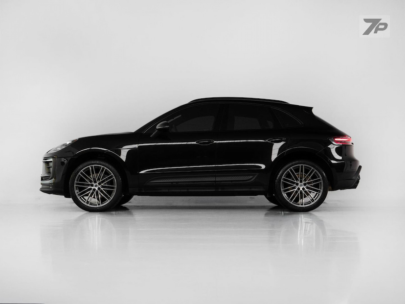 Foto do veículo PORSCHE MACAN  2024 21.567 KM 426.000,00