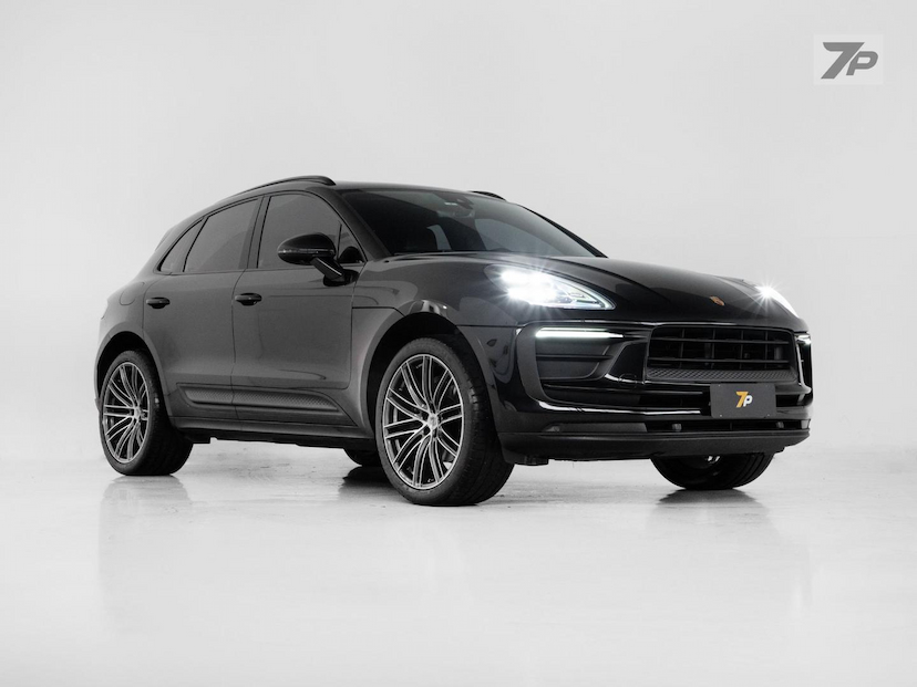Foto do veículo PORSCHE MACAN  2024 21.567 KM 426.000,00