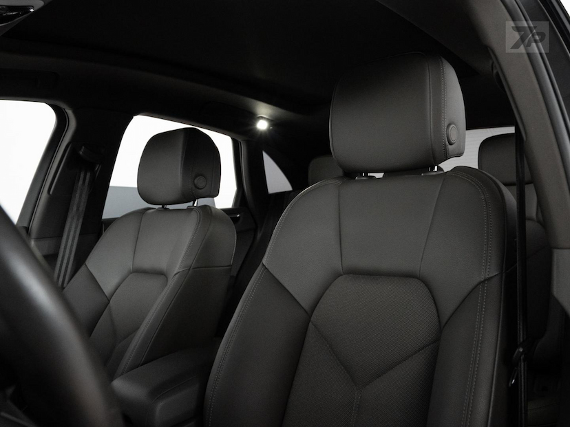 Foto do veículo PORSCHE MACAN  2024 21.567 KM 426.000,00
