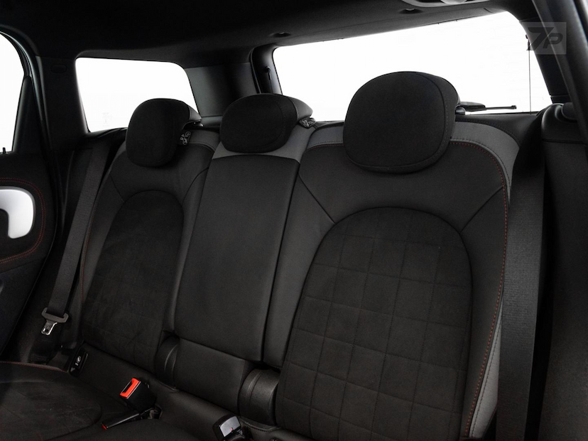 Foto do veículo MINI JOHN COOPER WORKS CYMAN ALL4 JCW 2022 70.885 KM 169.000,00