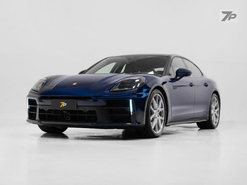 Foto do veículo PORSCHE PANAMERA  4EHYB 2025 7.895 KM 839.000,00