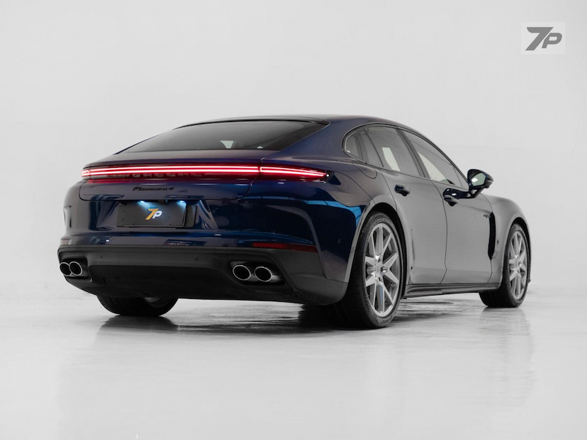 Foto do veículo PORSCHE PANAMERA  4EHYB 2025 7.895 KM 839.000,00