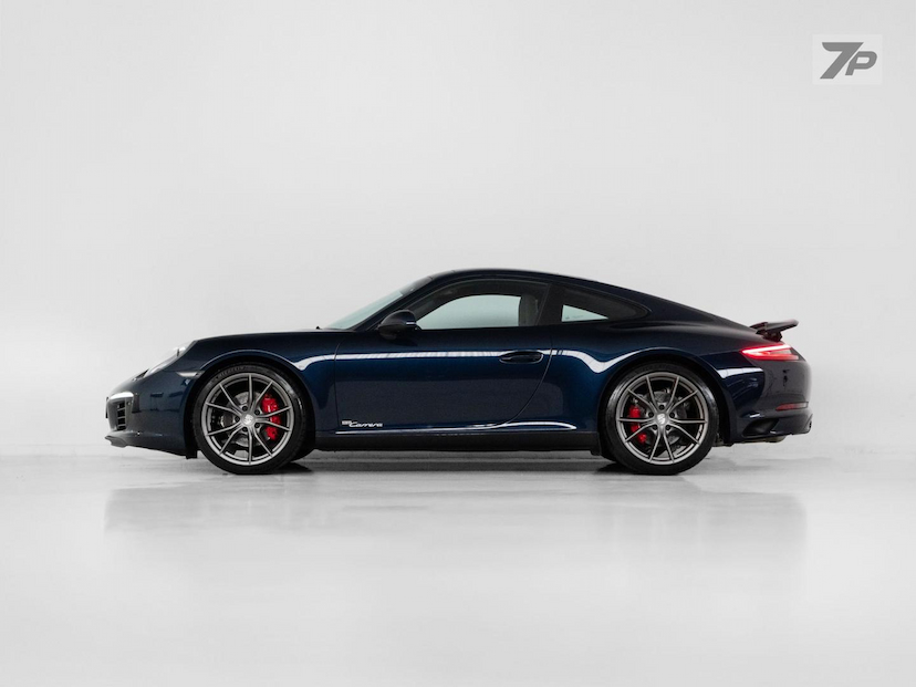 Foto do veículo PORSCHE 911  CARRERA 2019 23.600 KM 585.000,00