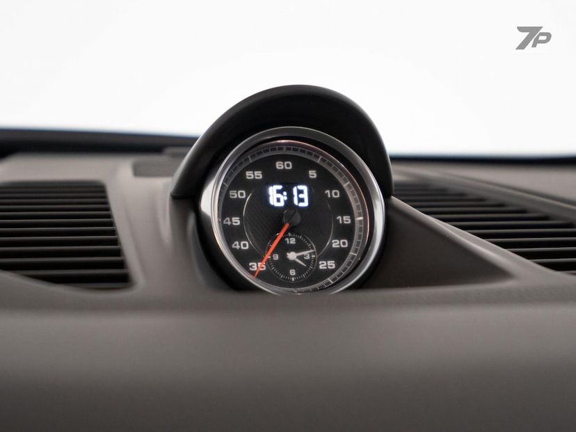 Foto do veículo PORSCHE 911  CARRERA 2019 23.600 KM 585.000,00