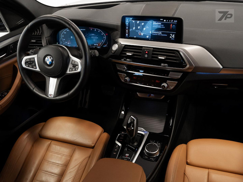 Foto do veículo BMW X3  M40I 2021 59.970 KM 284.900,00