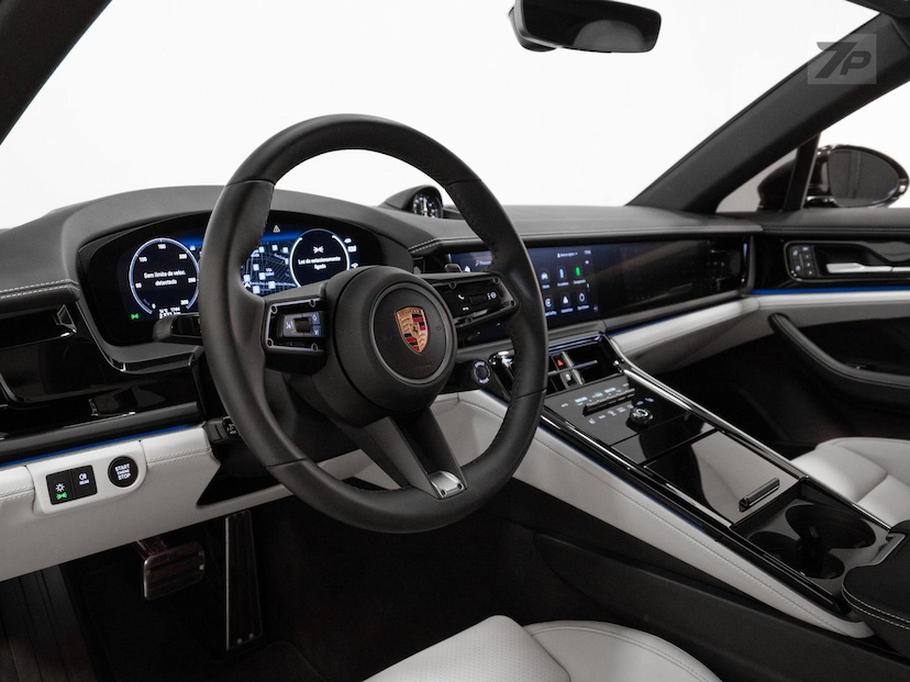 Foto do veículo PORSCHE PANAMERA  4EHYB 2026 2.370 KM 899.000,00