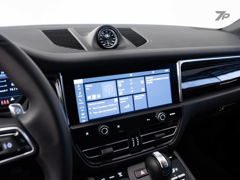 Foto do veículo PORSCHE MACAN  2026 11.074 KM 539.000,00