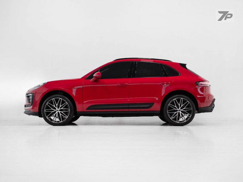 Foto do veículo PORSCHE MACAN  2026 11.074 KM 539.000,00